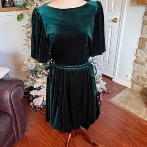 Antonio Melani Green‎ Velvet Babydoll Bubble Hem Holiday Dress